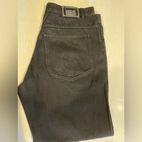 Jeans lightly used. Still in good condition.